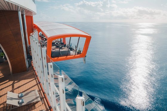 Magic Carpet - Celebrity Edge