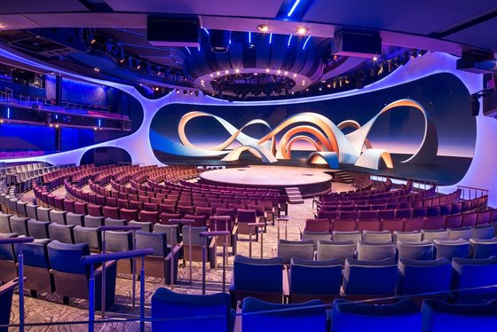 Divadlo - Celebrity Xcel