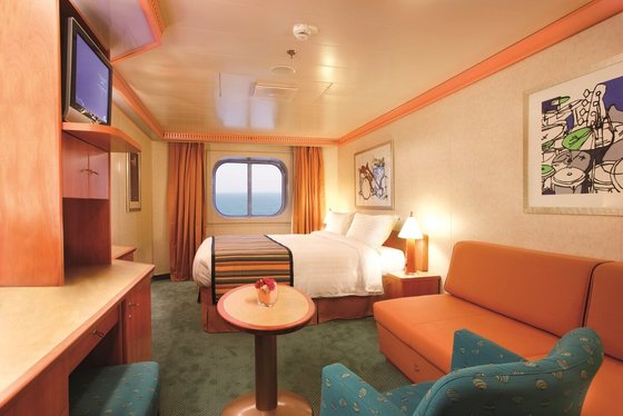 Trojlôžková kajuta s oknom – Costa Pacifica