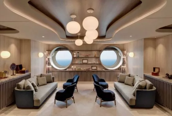Med Yacht Club - Explora II
