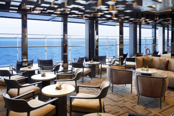 Crema Café - Explora IV