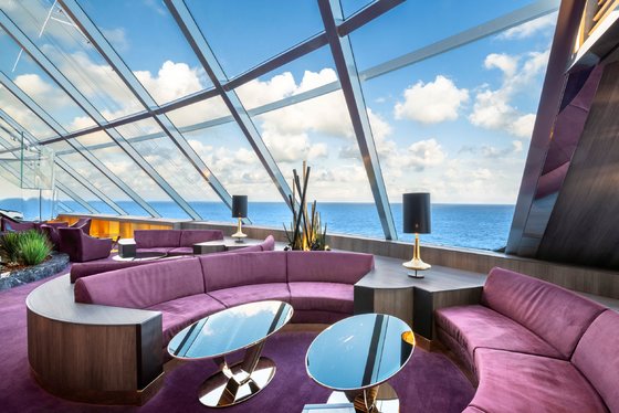 Yacht Club - Top Sail Lounge - MSC Bellissima