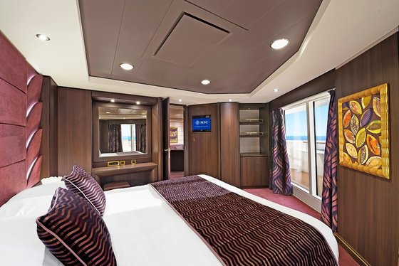 Štvorlôžkové Apartmá Aurea, spálňa - MSC Preziosa