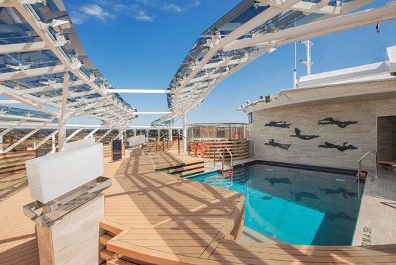 MSC Yacht Club Pool - MSC Virtuosa