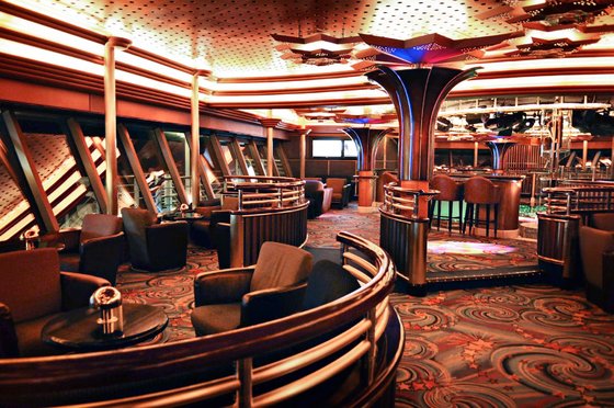 Skywalkers Nightclub - Diamond Princess