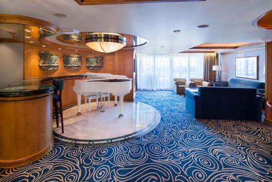 Royal Suite, obývací část - Grandeur of the Seas