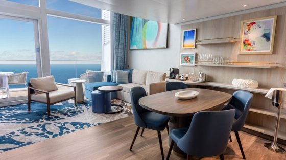 Dvojpodlažné apartmá Icon Suite (IL) – Legend of the Seas