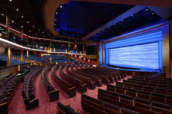 Divadlo - Ovation of the Seas